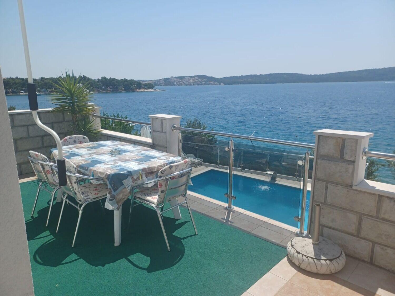 Apartments Marija Трогир Экстерьер фото