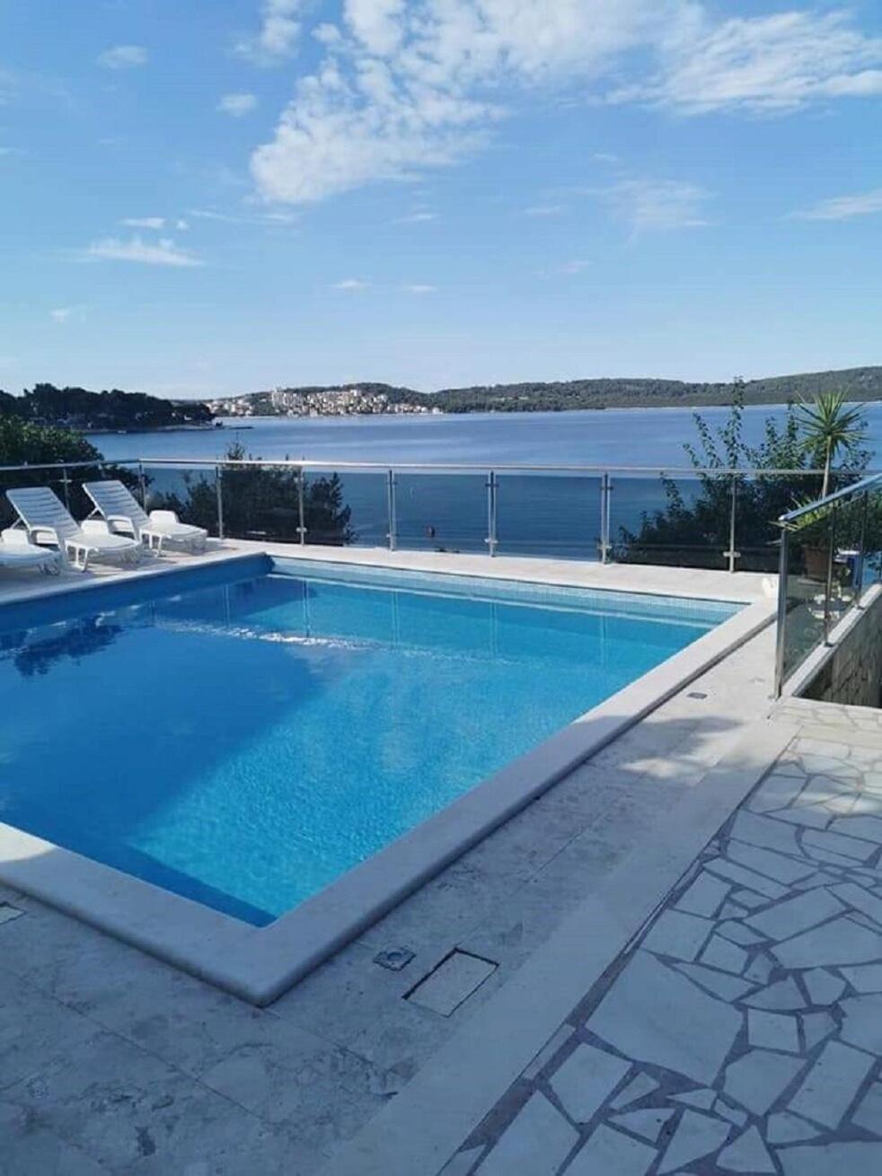 Apartments Marija Трогир Экстерьер фото